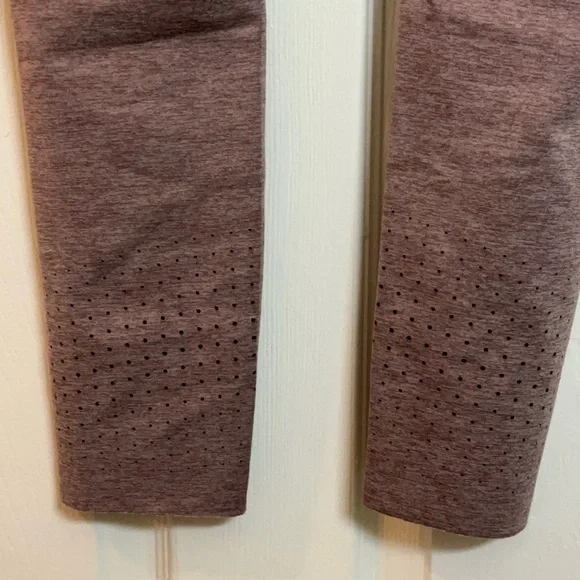 Nike Women’s Epic Lux Running Crop Tights / Leggings, small - Picture 7 of 10